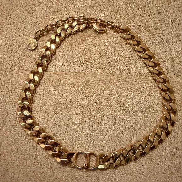 Christian Dior
Danseuse Etoile Choker Necklace - Picture 1 of 4